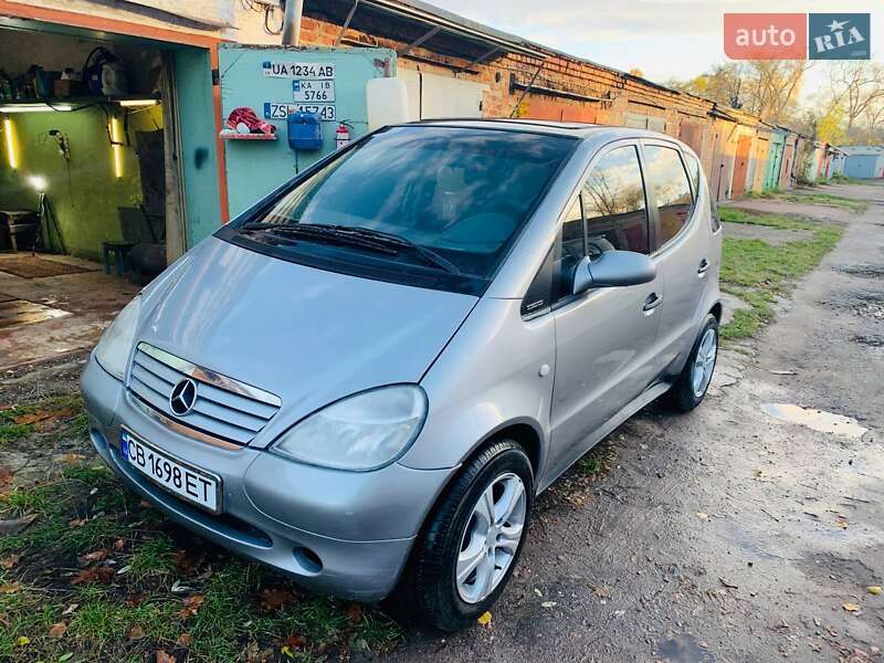 Хэтчбек Mercedes-Benz A-Class 1997 в Чернигове фото Хэтчбек Mercedes-Benz A-Class 1997 в Чернигове