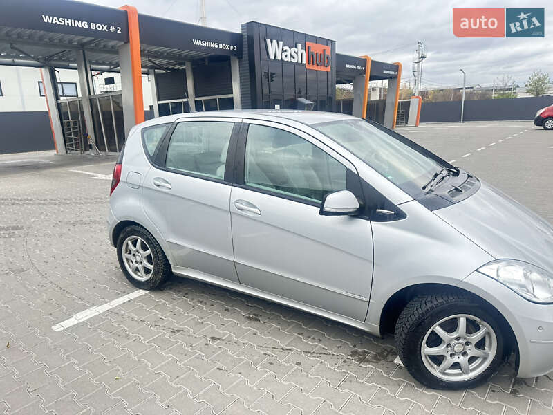 Хетчбек Mercedes-Benz A-Class 2008 в Києві фото 21 Хетчбек Mercedes-Benz A-Class 2008 в Києві