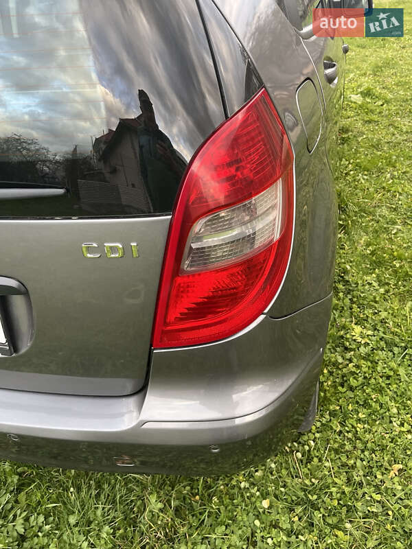 Хэтчбек Mercedes-Benz A-Class 2011 в Коломые фото 35 Хэтчбек Mercedes-Benz A-Class 2011 в Коломые