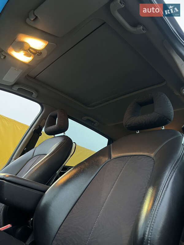 Хетчбек Mercedes-Benz A-Class 2001 в Житомирі фото 26 Хетчбек Mercedes-Benz A-Class 2001 в Житомирі