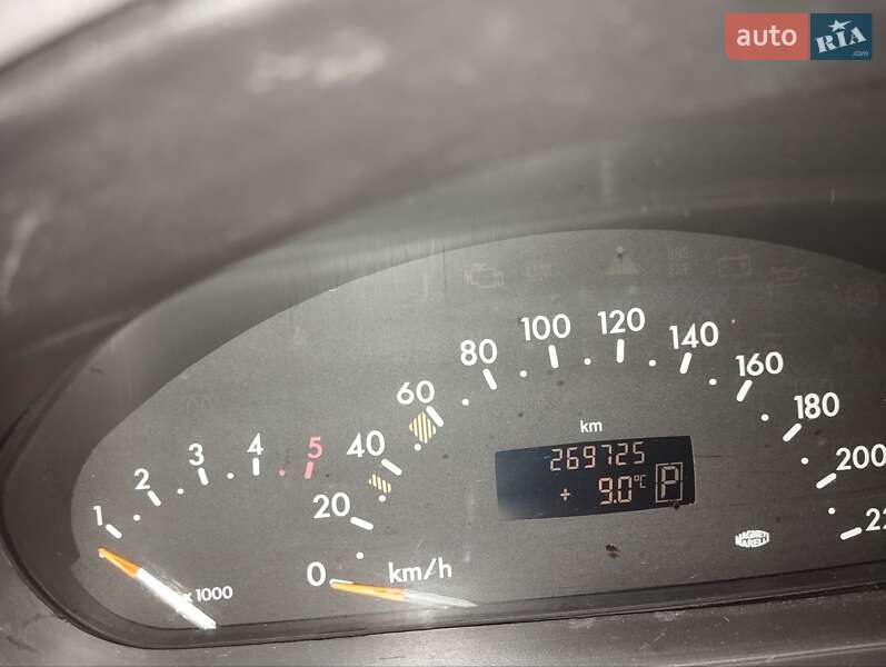 Хэтчбек Mercedes-Benz A-Class 2003 в Харькове