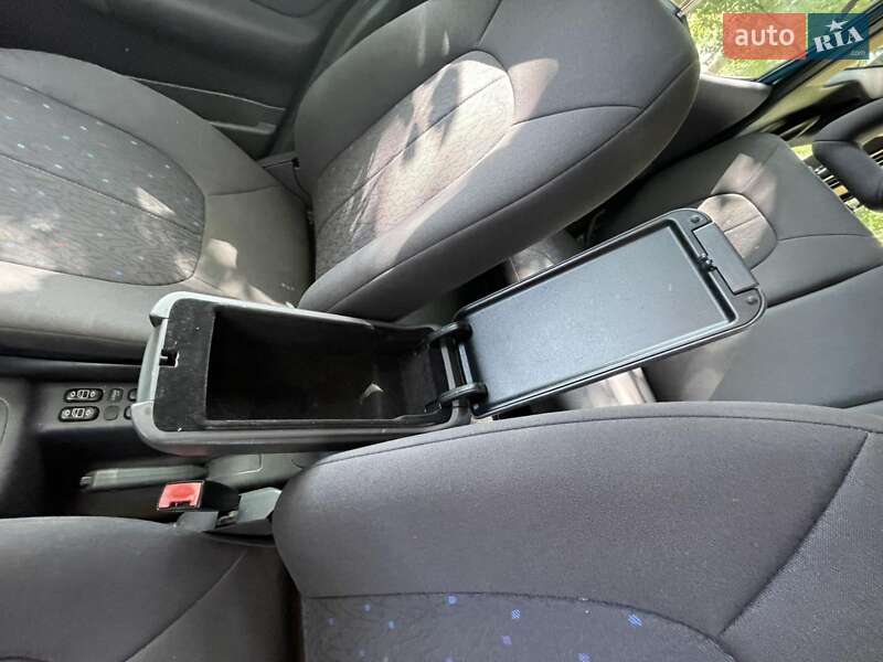 Хетчбек Mercedes-Benz A-Class 2002 в Рівному