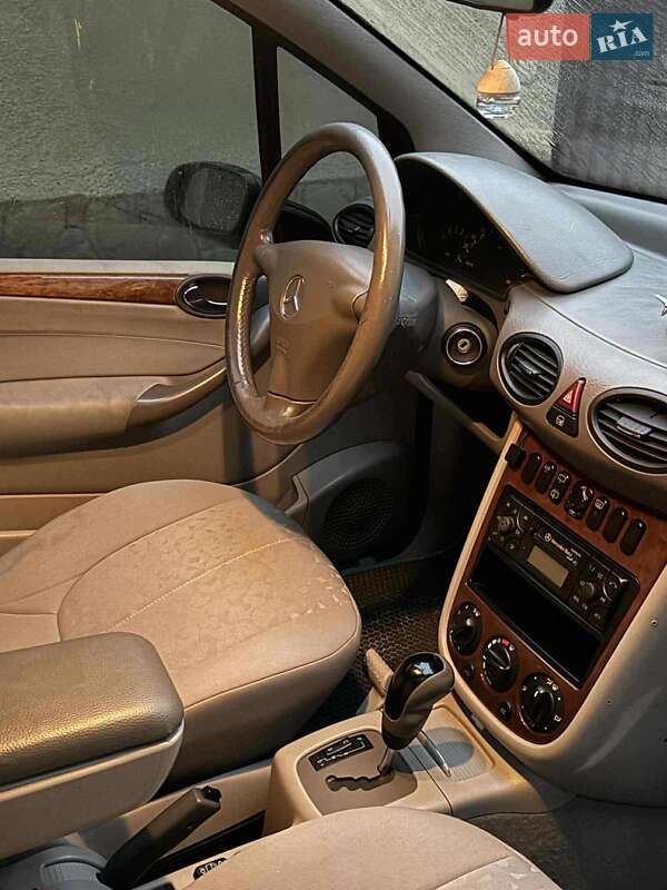 Хетчбек Mercedes-Benz A-Class 2002 в Чорткові фото 7 Хетчбек Mercedes-Benz A-Class 2002 в Чорткові