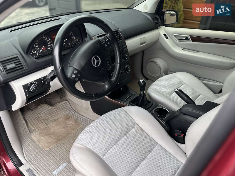 Хэтчбек Mercedes-Benz A-Class 2009 в Шептицькому