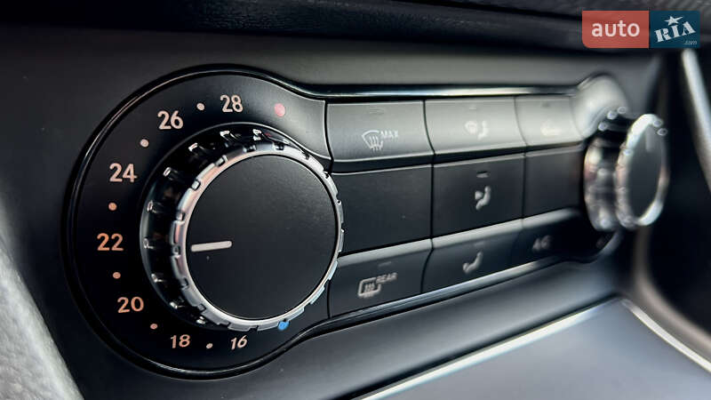 Хетчбек Mercedes-Benz A-Class 2017 в Звягелі