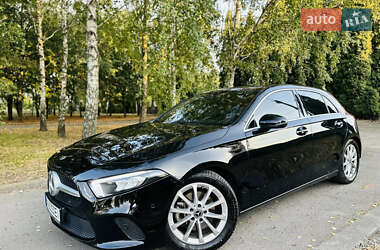 Хэтчбек Mercedes-Benz A-Class 2019 в Лохвице