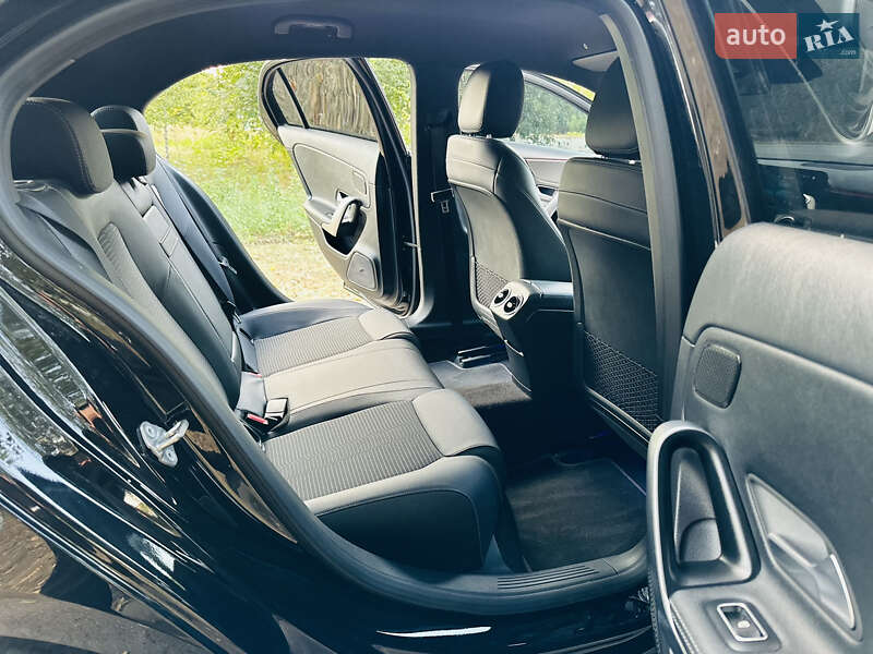 Хэтчбек Mercedes-Benz A-Class 2019 в Лохвице