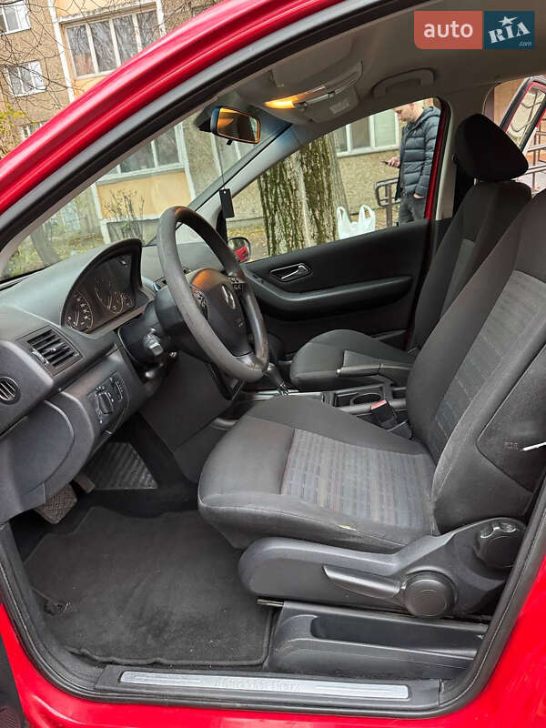 Хетчбек Mercedes-Benz A-Class 2005 в Києві фото 6 Хетчбек Mercedes-Benz A-Class 2005 в Києві