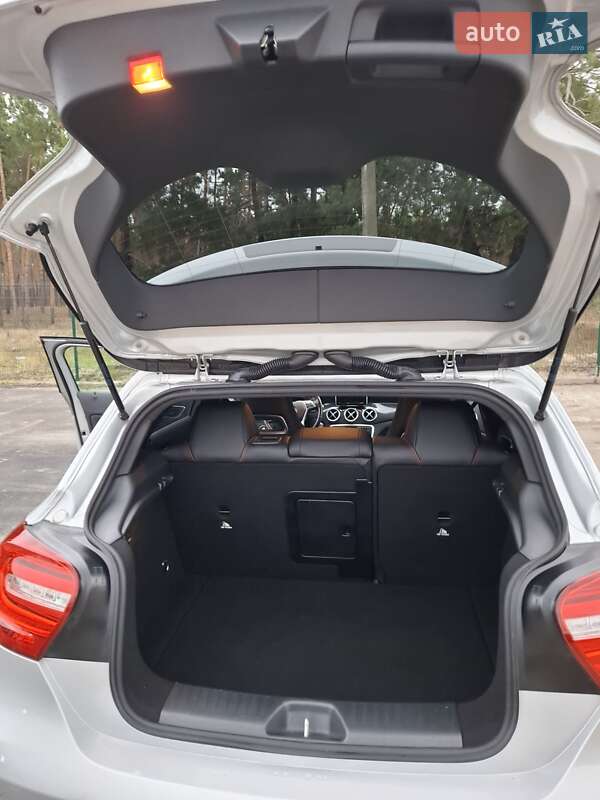 Хэтчбек Mercedes-Benz A-Class 2015 в Киеве