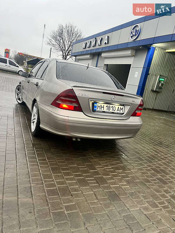 Хэтчбек Mercedes-Benz A-Class 2002 в Раздельной