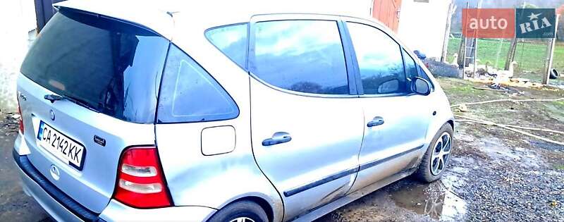 Хэтчбек Mercedes-Benz A-Class 2004 в Новоархангельске фото Хэтчбек Mercedes-Benz A-Class 2004 в Новоархангельске