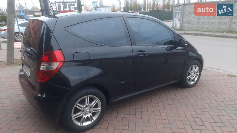 Хэтчбек Mercedes-Benz A-Class 2010 в Киеве