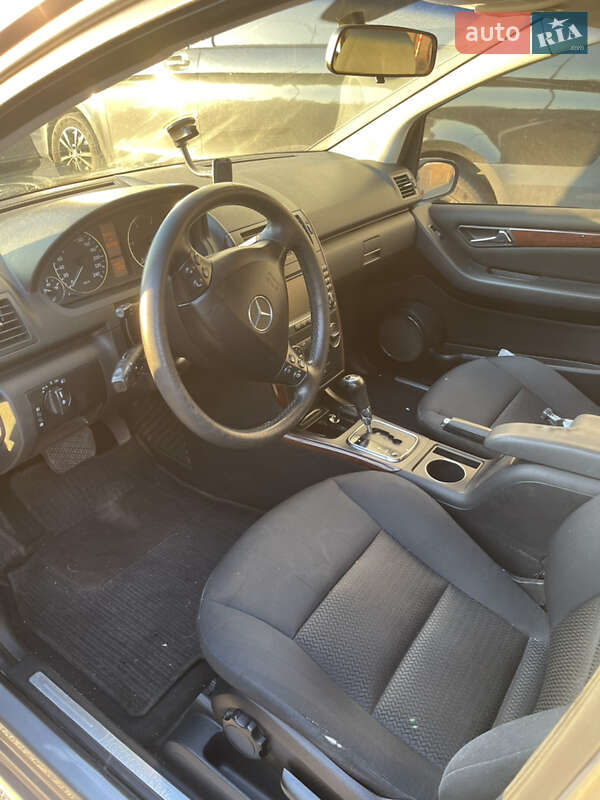 Хетчбек Mercedes-Benz A-Class 2008 в Києві фото 5 Хетчбек Mercedes-Benz A-Class 2008 в Києві