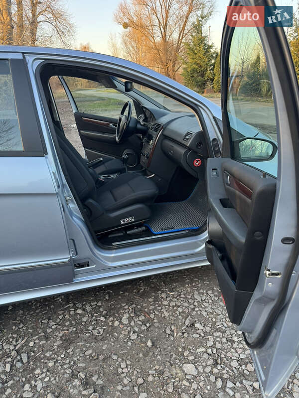 Хэтчбек Mercedes-Benz A-Class 2005 в Киеве