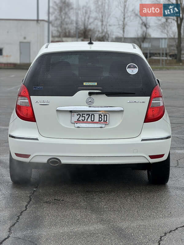 Хэтчбек Mercedes-Benz A-Class 2011 в Киеве