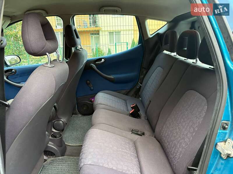 Хэтчбек Mercedes-Benz A-Class 2001 в Черновцах