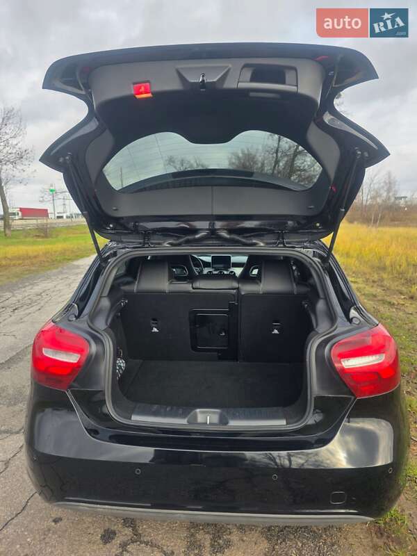 Хетчбек Mercedes-Benz A-Class 2015 в Києві фото 7 Хетчбек Mercedes-Benz A-Class 2015 в Києві