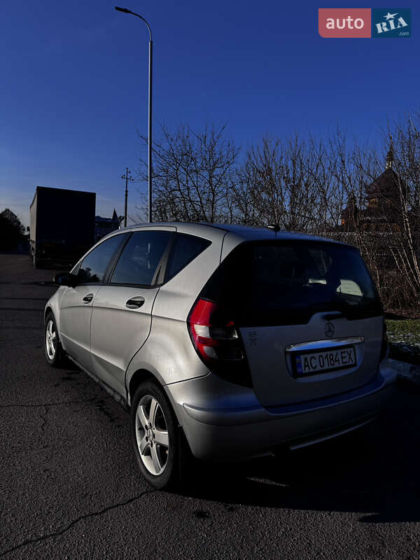 Хэтчбек Mercedes-Benz A-Class 2004 в Луцке