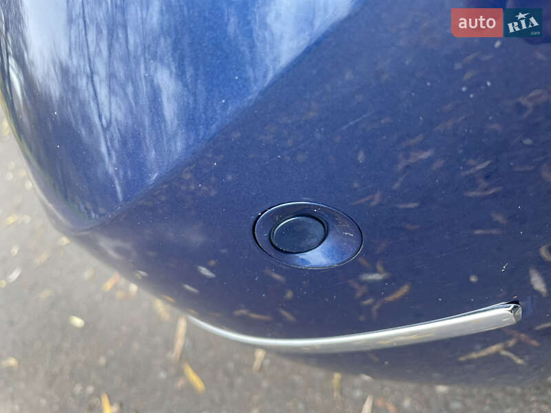 Хэтчбек Mercedes-Benz A-Class 2010 в Ровно фото 21 Хэтчбек Mercedes-Benz A-Class 2010 в Ровно