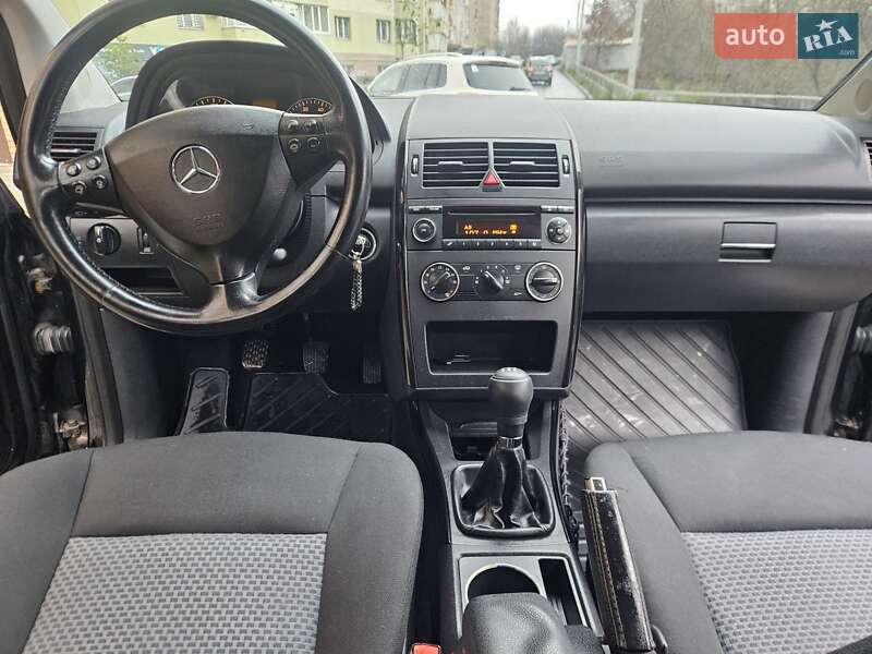 Хэтчбек Mercedes-Benz A-Class 2004 в Виннице фото 25 Хэтчбек Mercedes-Benz A-Class 2004 в Виннице