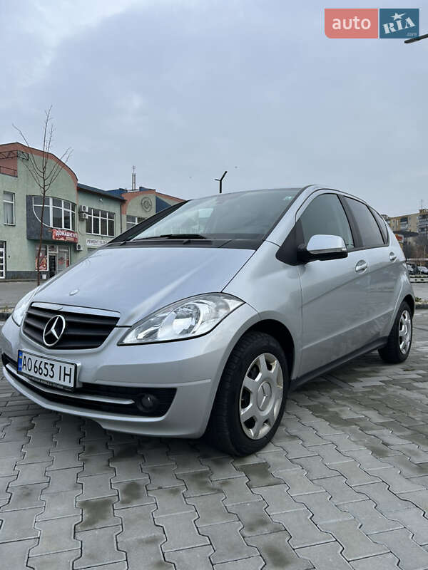 Хетчбек Mercedes-Benz A-Class 2009 в Ужгороді