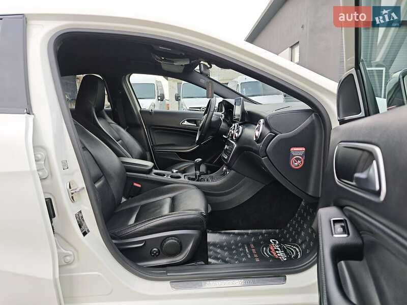 Хетчбек Mercedes-Benz A-Class 2016 в Луцьку