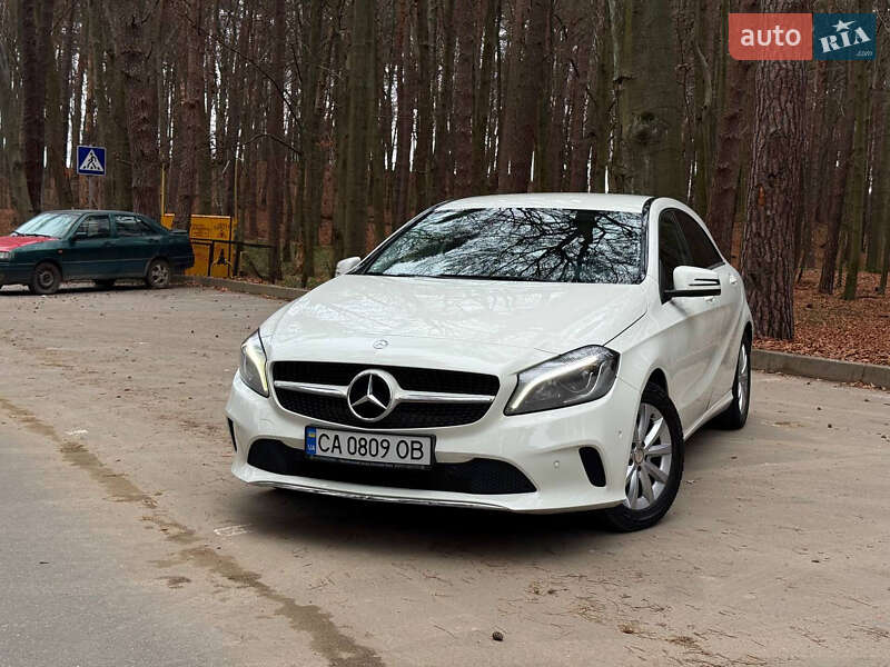 Хэтчбек Mercedes-Benz A-Class 2016 в Львове фото 9 Хэтчбек Mercedes-Benz A-Class 2016 в Львове
