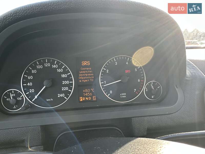 Хетчбек Mercedes-Benz A-Class 2010 в Києві фото 27 Хетчбек Mercedes-Benz A-Class 2010 в Києві