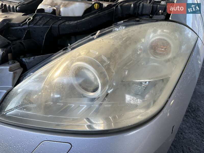 Хетчбек Mercedes-Benz A-Class 2010 в Києві фото 30 Хетчбек Mercedes-Benz A-Class 2010 в Києві