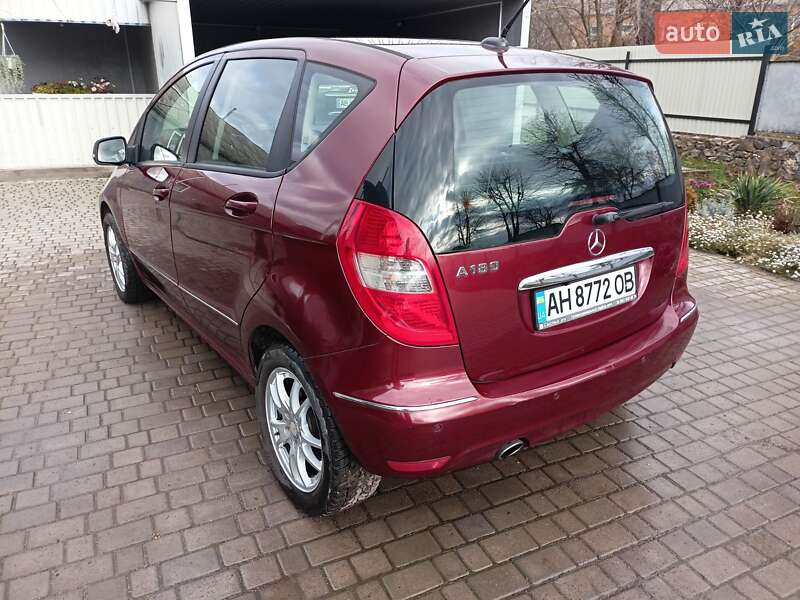 Хетчбек Mercedes-Benz A-Class 2011 в Браїлові фото 6 Хетчбек Mercedes-Benz A-Class 2011 в Браїлові