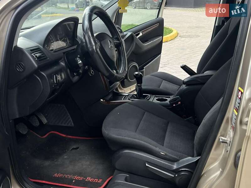 Хэтчбек Mercedes-Benz A-Class 2005 в Косове фото 16 Хэтчбек Mercedes-Benz A-Class 2005 в Косове