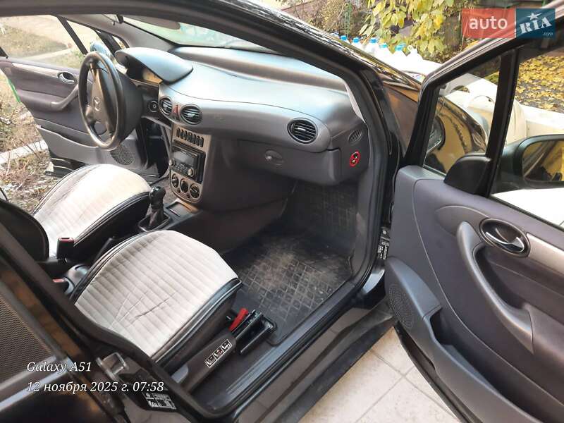 Хэтчбек Mercedes-Benz A-Class 2001 в Одессе