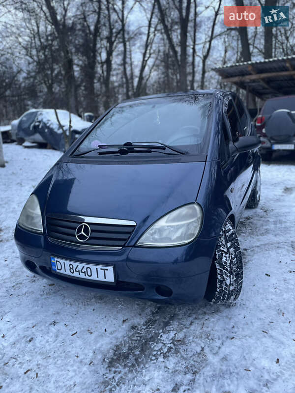 Mercedes-Benz A-Class 2000 Mercedes-Benz A-Class 2000