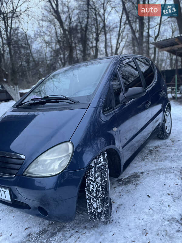 Хетчбек Mercedes-Benz A-Class 2000 в Оброшине
