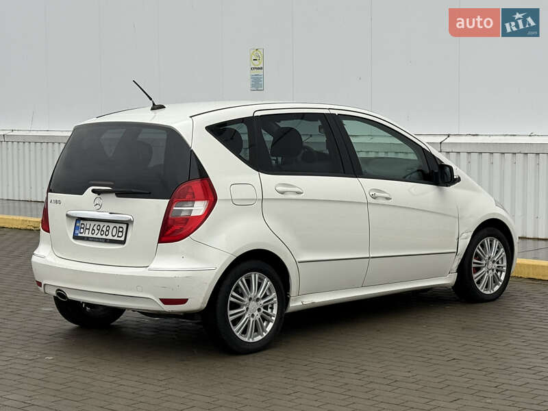 Хэтчбек Mercedes-Benz A-Class 2011 в Одессе фото 7 Хэтчбек Mercedes-Benz A-Class 2011 в Одессе
