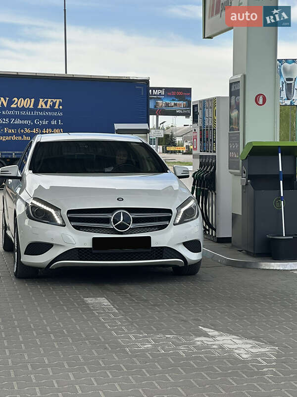 Хэтчбек Mercedes-Benz A-Class 2013 в Киеве