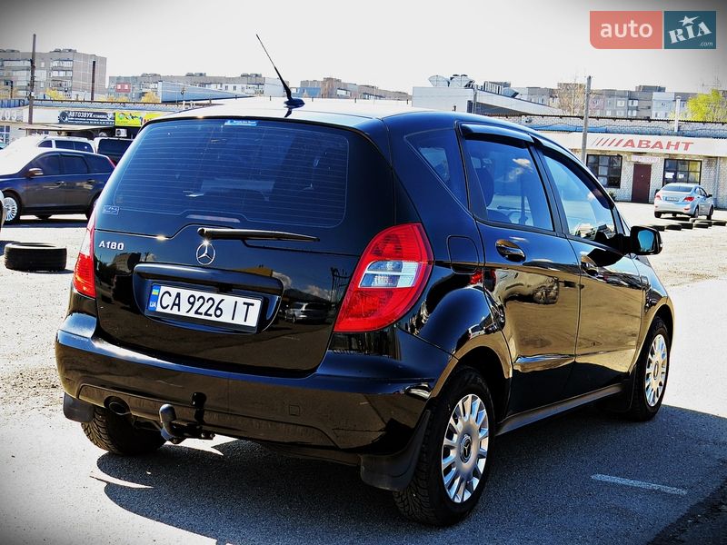 Хэтчбек Mercedes-Benz A-Class 2011 в Черкассах