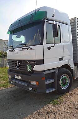 Зерновоз Mercedes-Benz Actros 2002 в 