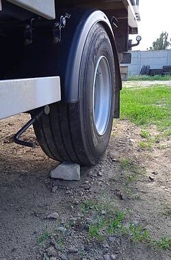 Зерновоз Mercedes-Benz Actros 2002 в 