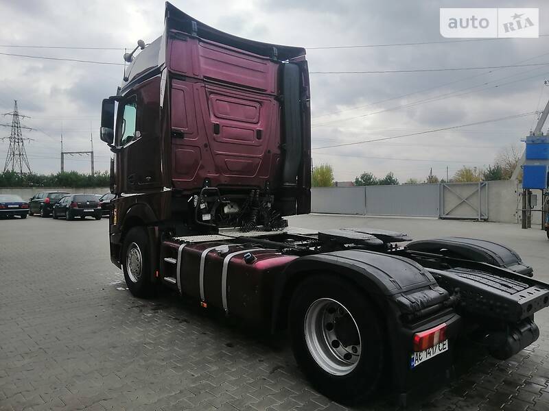 Тягач Mercedes-Benz Actros 2011 в Луцке