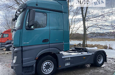 Mercedes-Benz Actros 2015