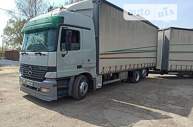 Тентований Mercedes-Benz Actros 2001 в Чернівцях