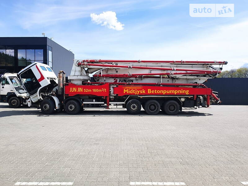 Бетононасос Mercedes-Benz Actros 2011 в Львове