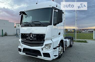 Тягач Mercedes-Benz Actros 2014 в Черновцах