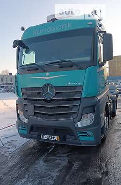 Тягач Mercedes-Benz Actros 2012 в Києві