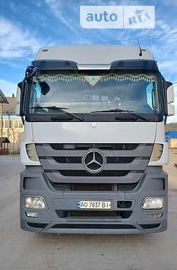 Тягач Mercedes-Benz Actros 2011 в Мукачево