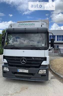 Тентованый Mercedes-Benz Actros 2007 в Ужгороде