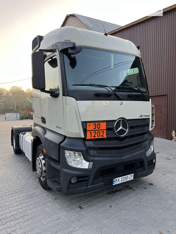 Тягач Mercedes-Benz Actros 2015 в Хмельницком