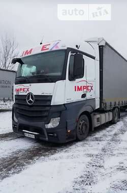Тягач Mercedes-Benz Actros 2014 в 