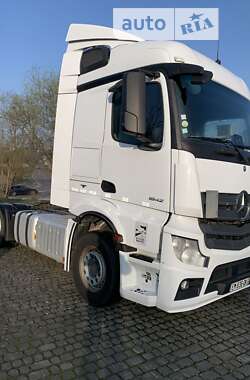 Тягач Mercedes-Benz Actros 2017 в 
